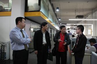 大學(xué)生電子商務(wù)就業(yè)懇談會(huì) 洞察行業(yè)趨勢，規(guī)劃職業(yè)未來